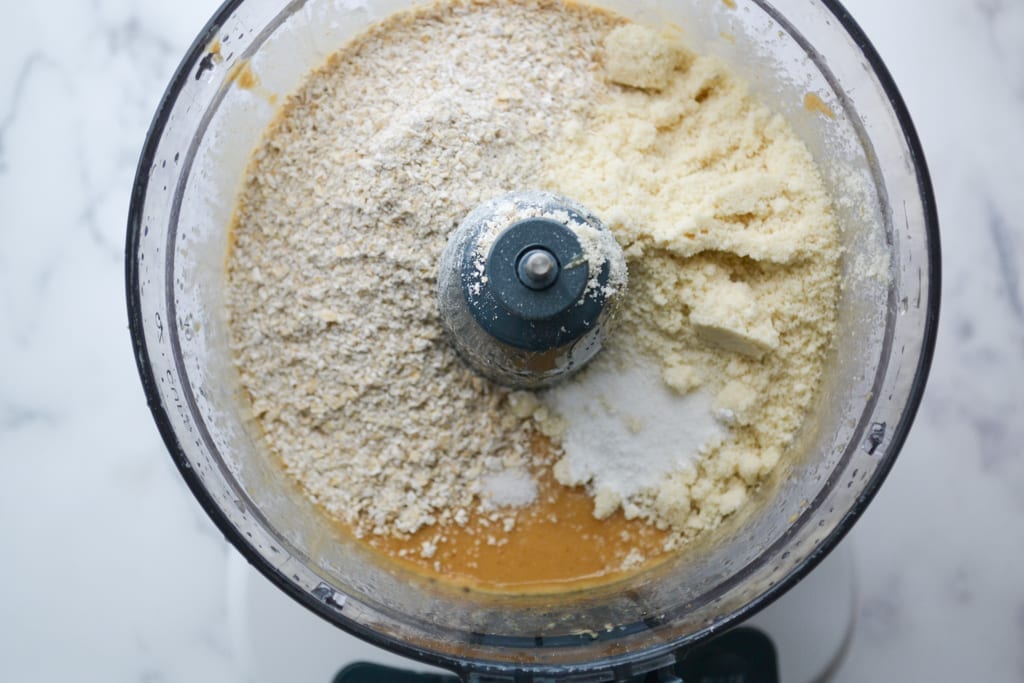 Food processor with dry mixture added