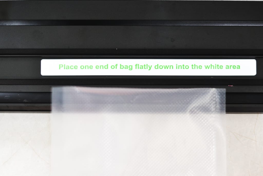GERYON Vacuum Sealer Bags, 120 count 8x12 Pre-Cut Food Sealer Bags Fit  for Geryon and other Vacuum Sealer Machine