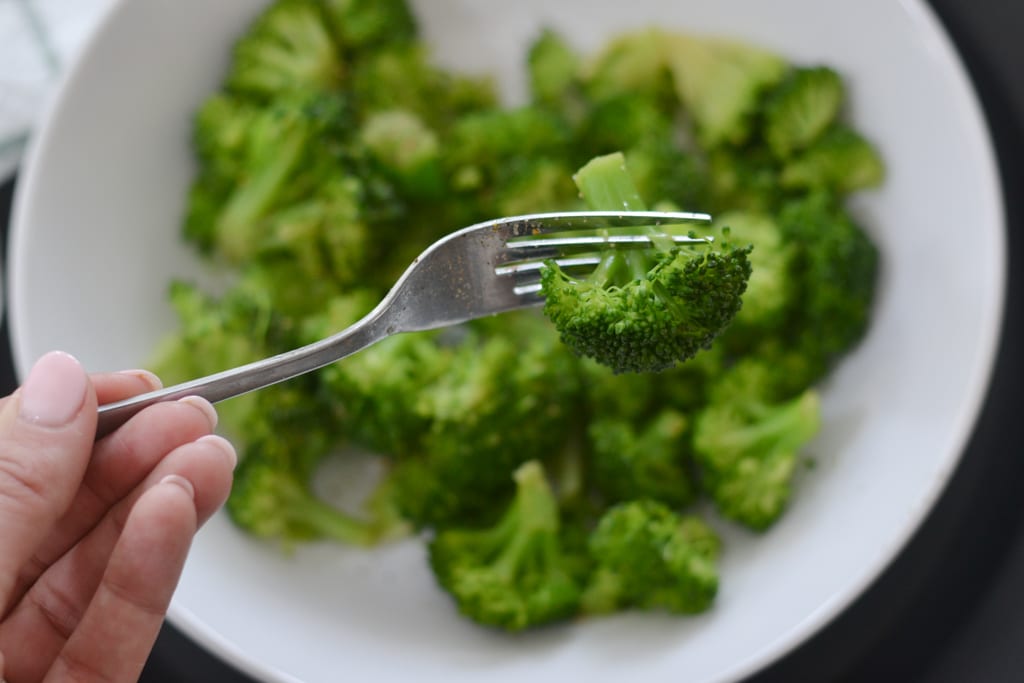 Steamed and seasoned broccoli