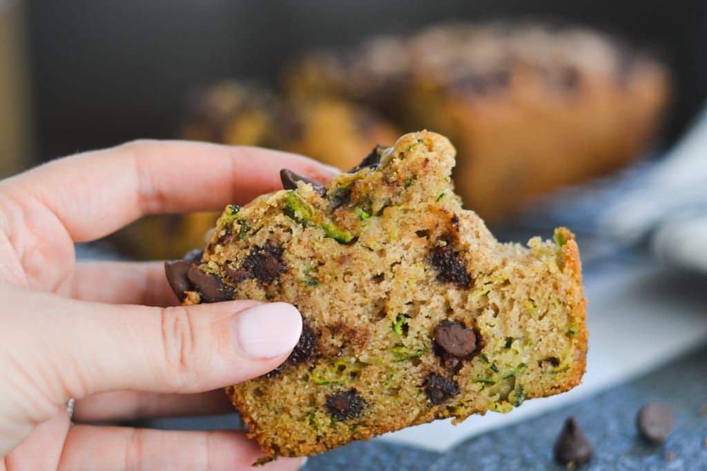 zucchini bread with chocolate chips