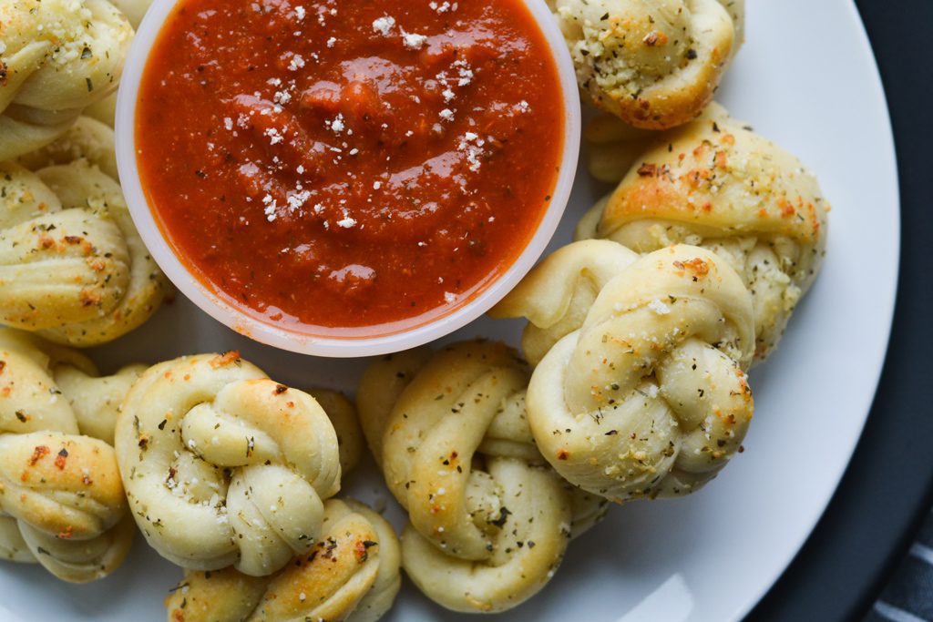 Quick and easy garlic knots